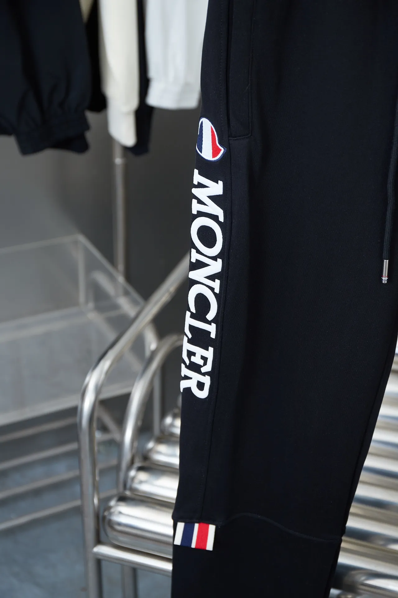 MONCLER logo · Canvas · · · · ：Gray/Black Size：S M L XL